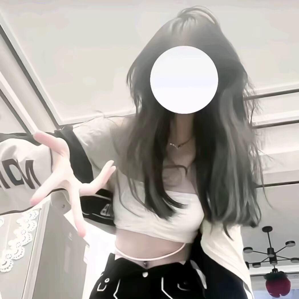 包星星的服饰