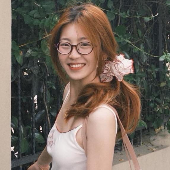 金二代欣欣的小助理