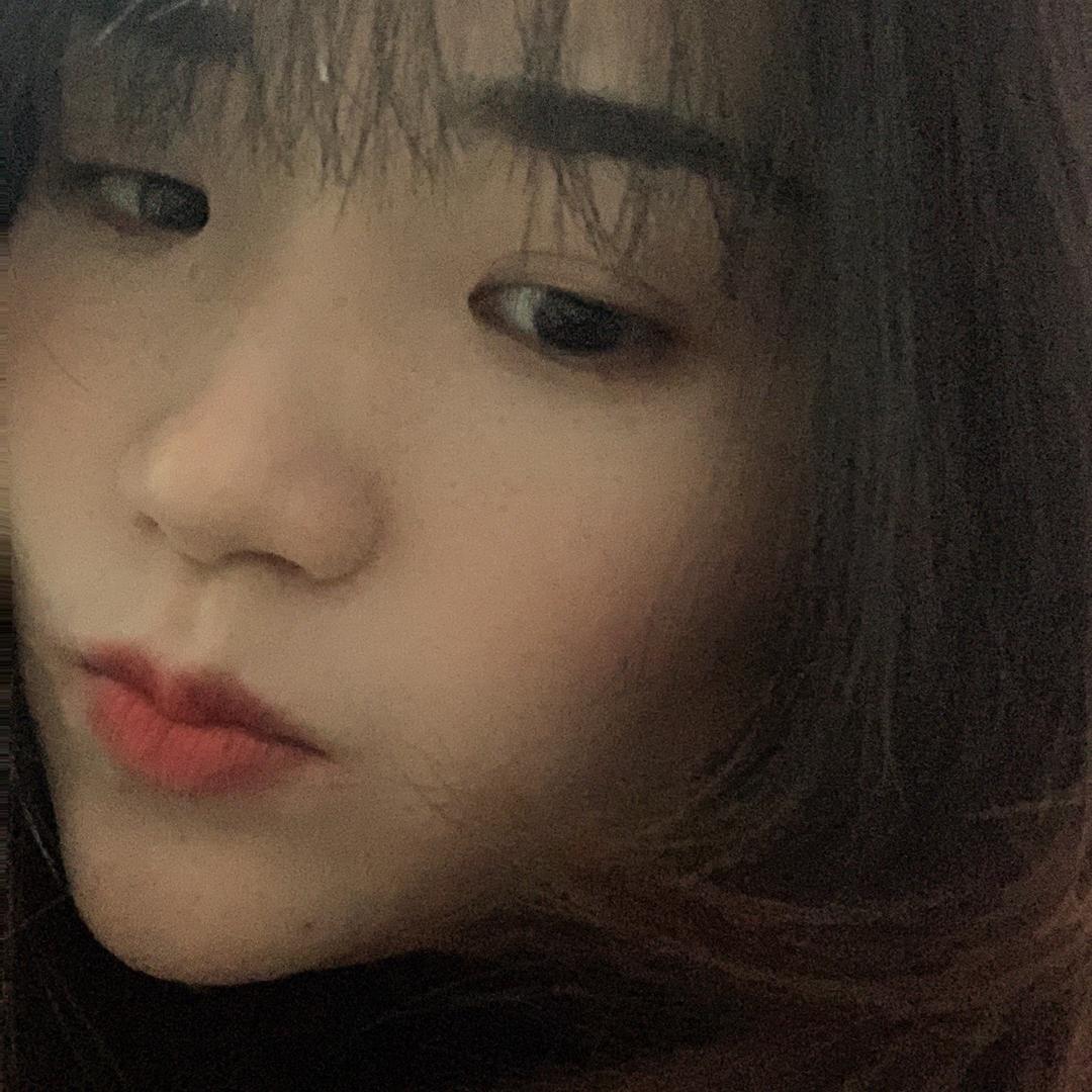 L   婷婷