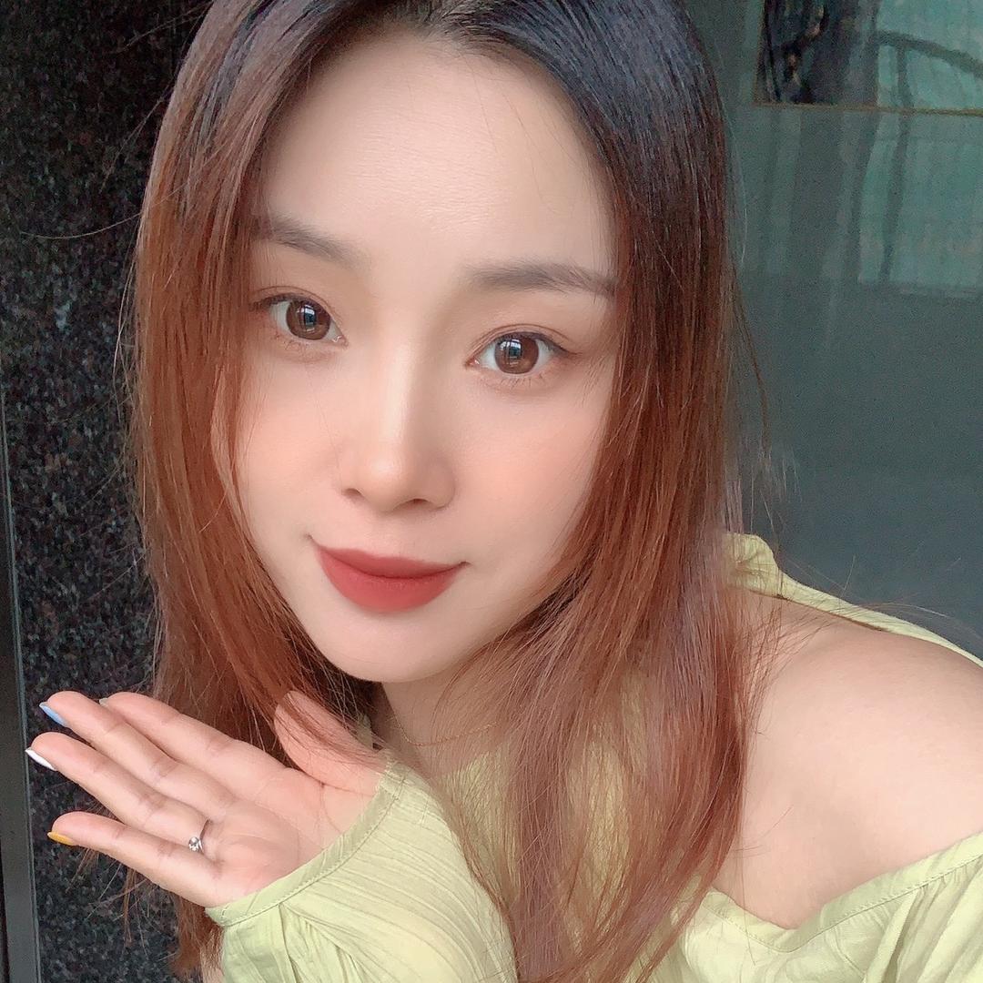 语嫣妈妈（请勿连赞）