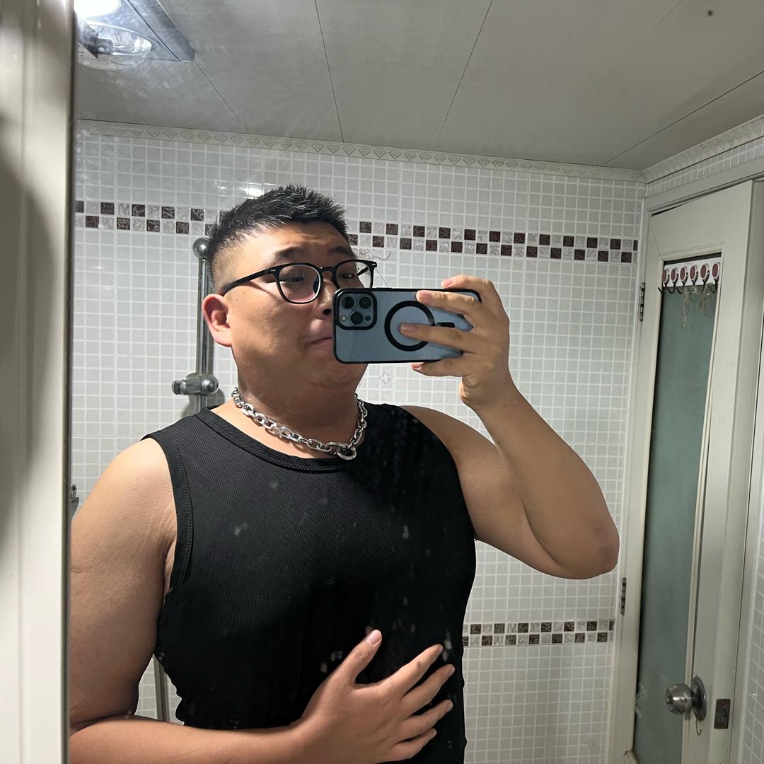 尼古拉斯王二麻