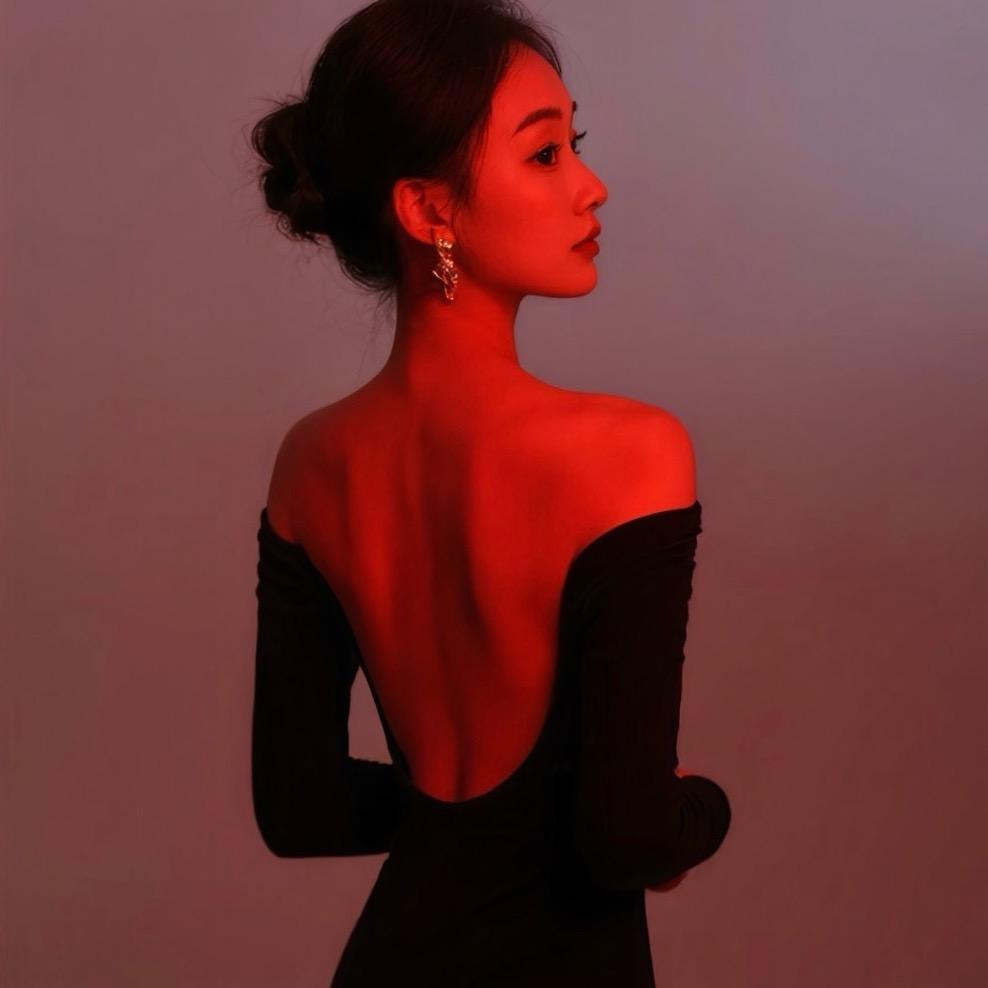 王娜