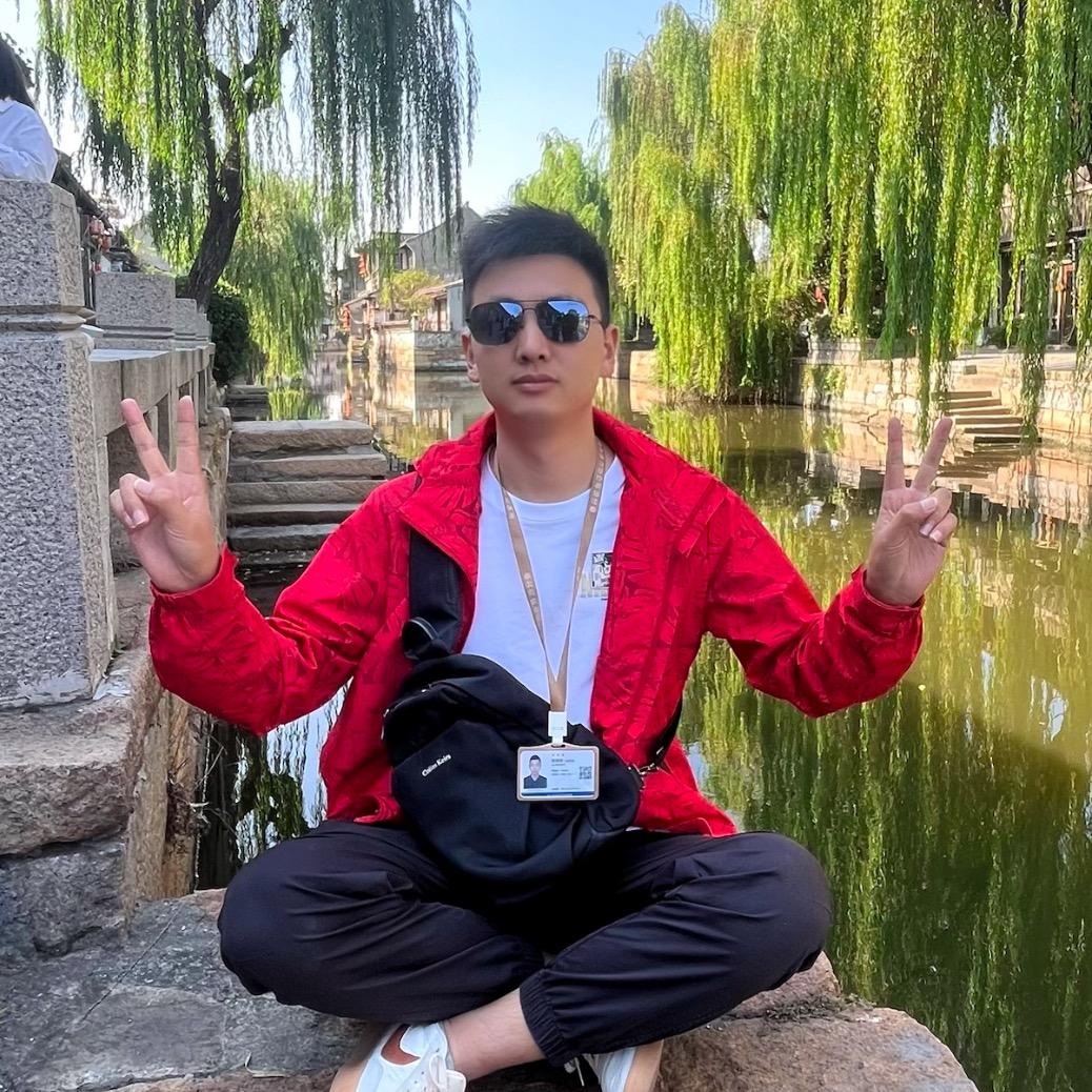 胡杨林领队-小七