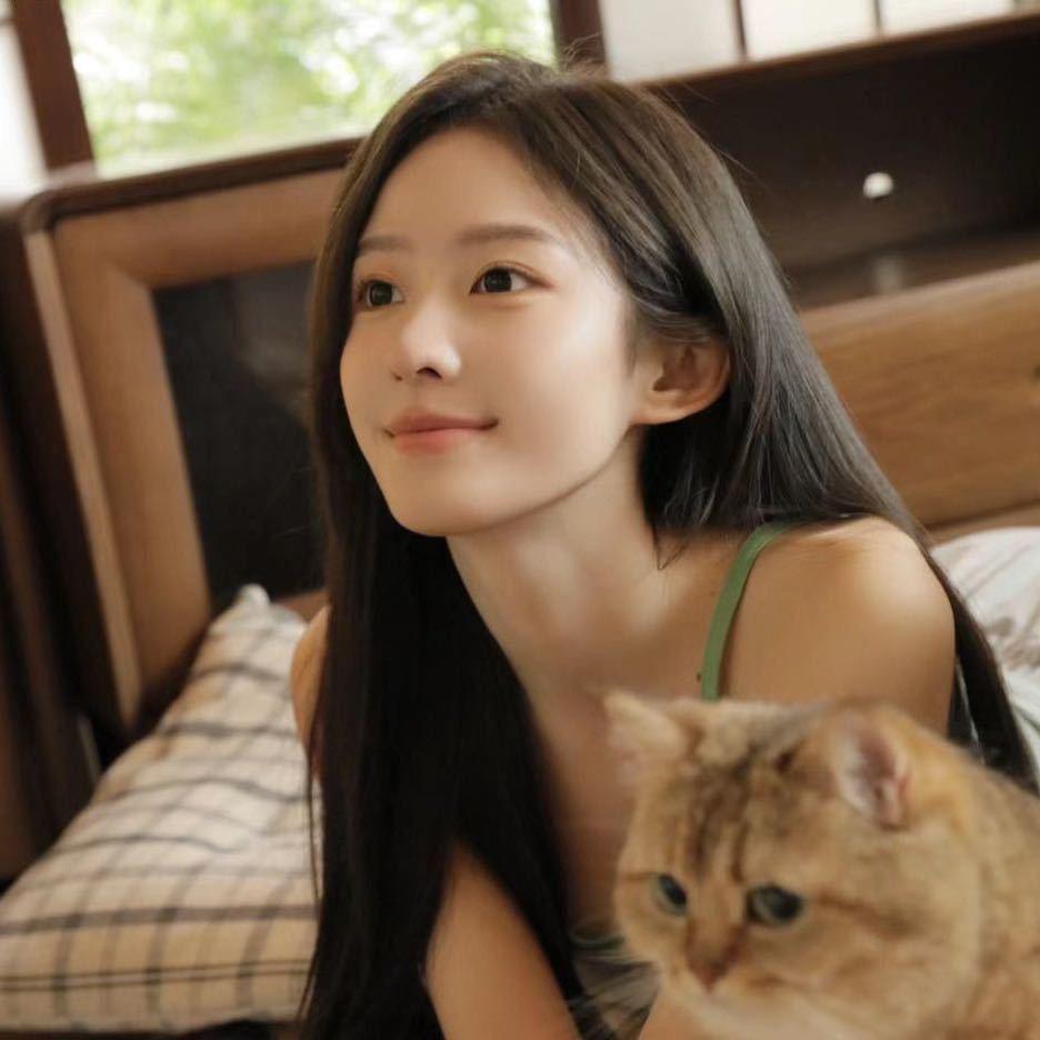 琳  .