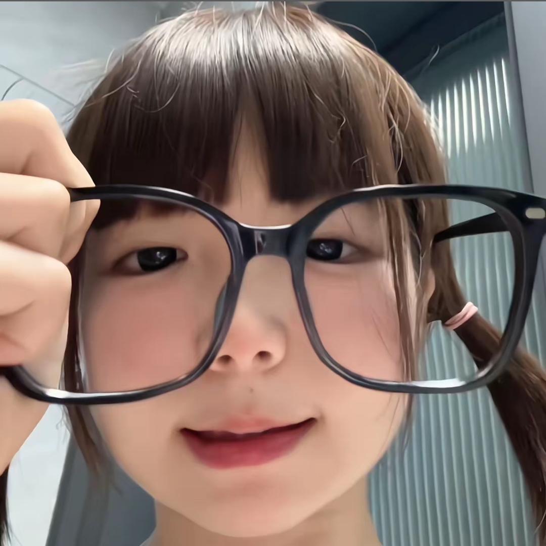 韦韦