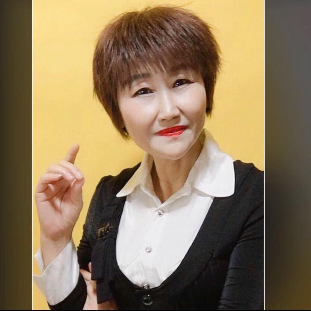 俩宝奶奶爱护肤