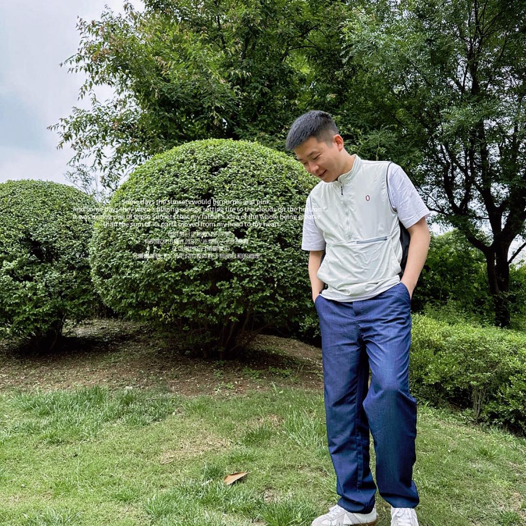 东边的耳朵