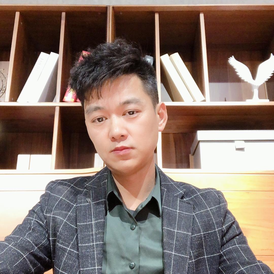 啊辉（表现发制品）收长头发