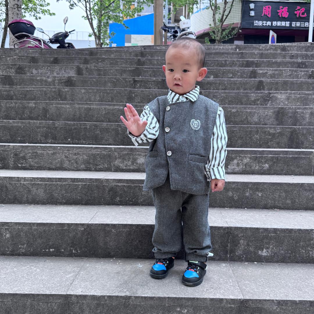 杏任小饼干🍒