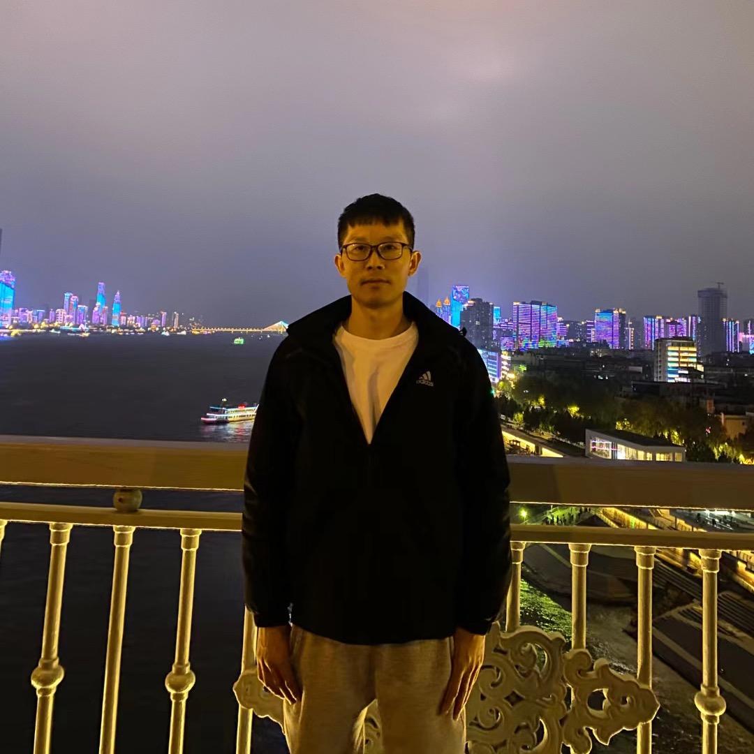 汴城一棵草