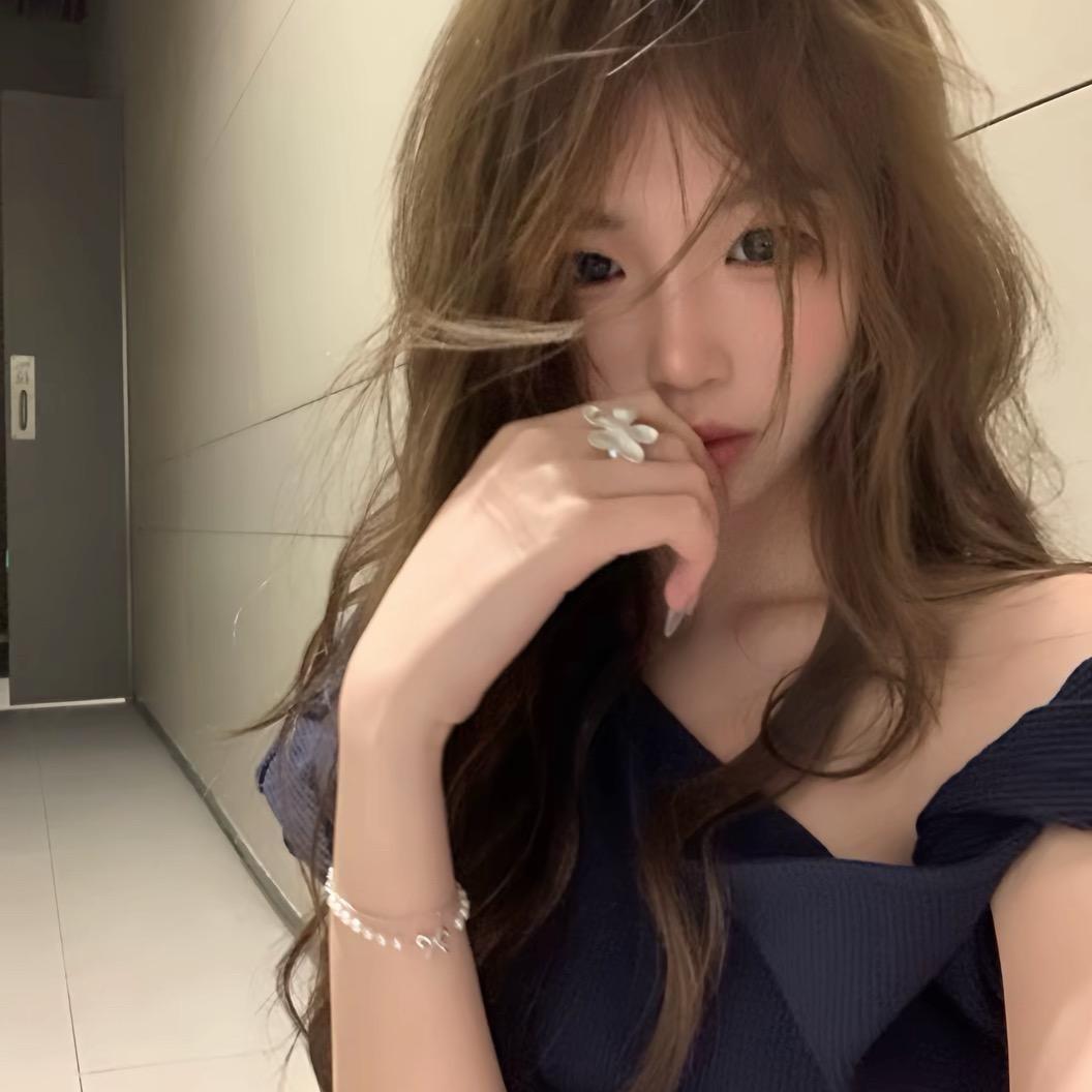 小彤