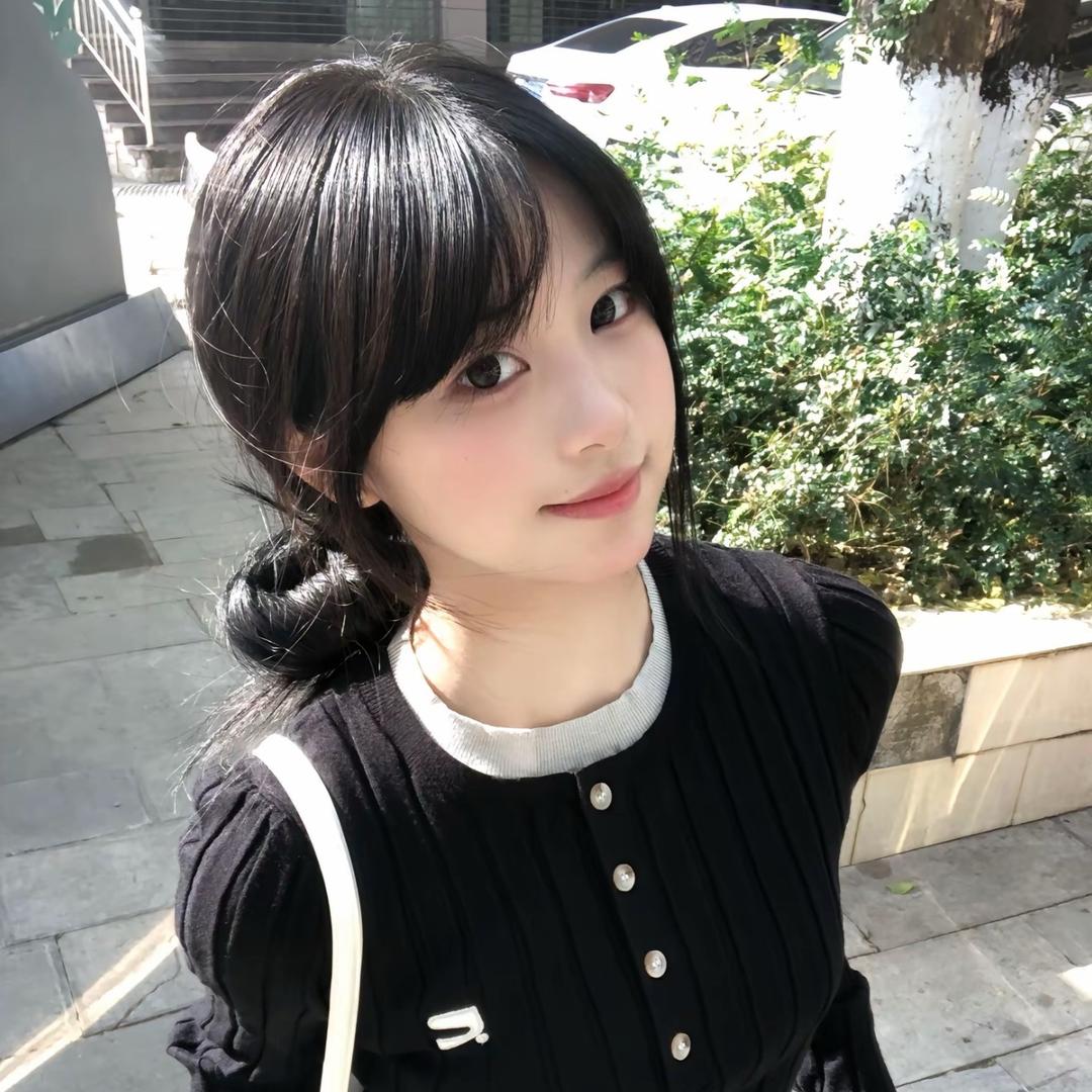 小亚好饿呀
