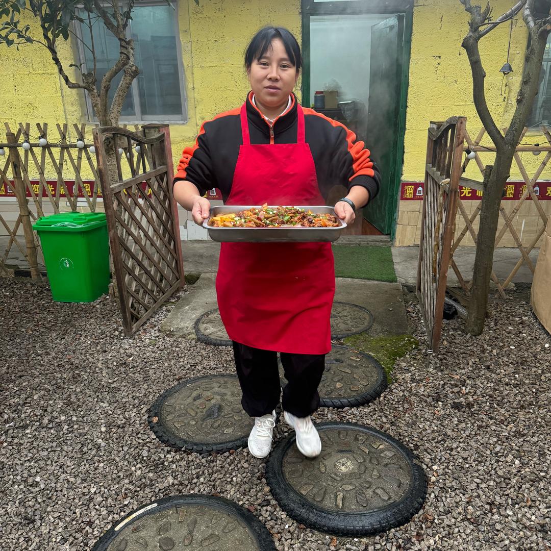 后院烧烤店