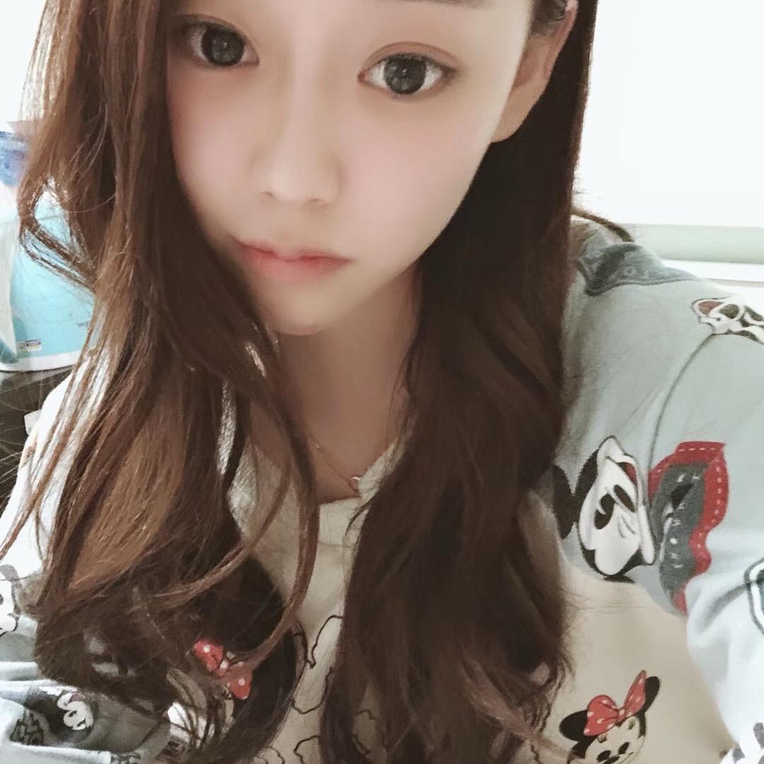 依依
