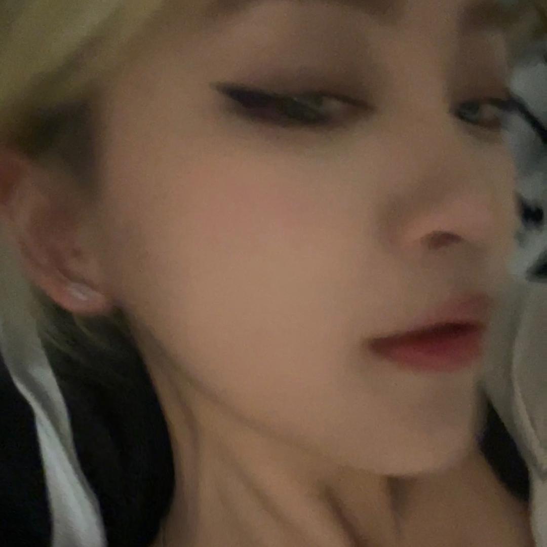 陆轻安yoona