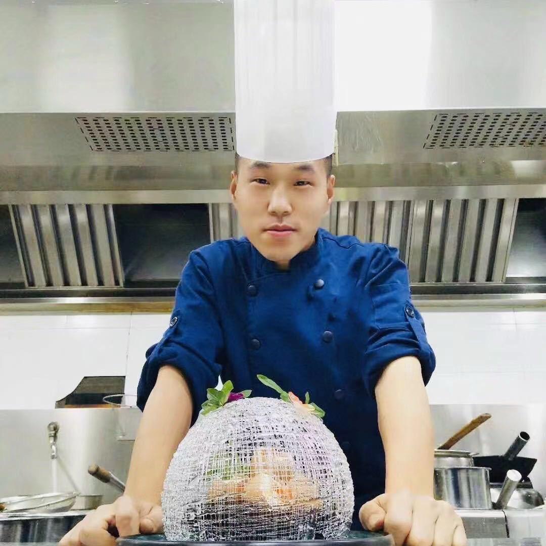 王义冰
