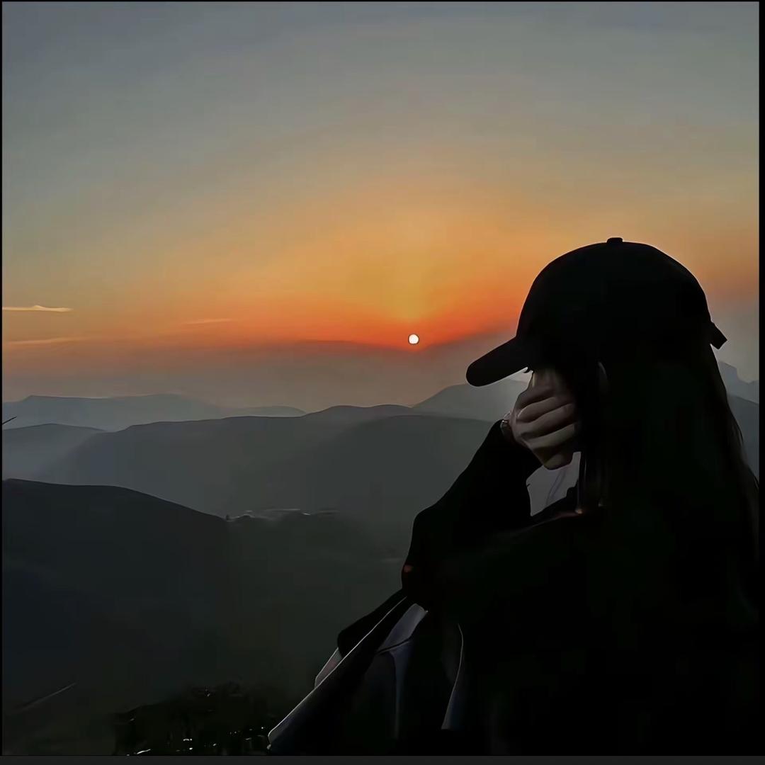 @。