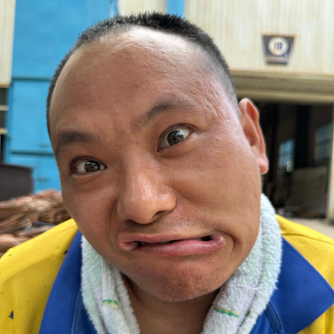 德超村长