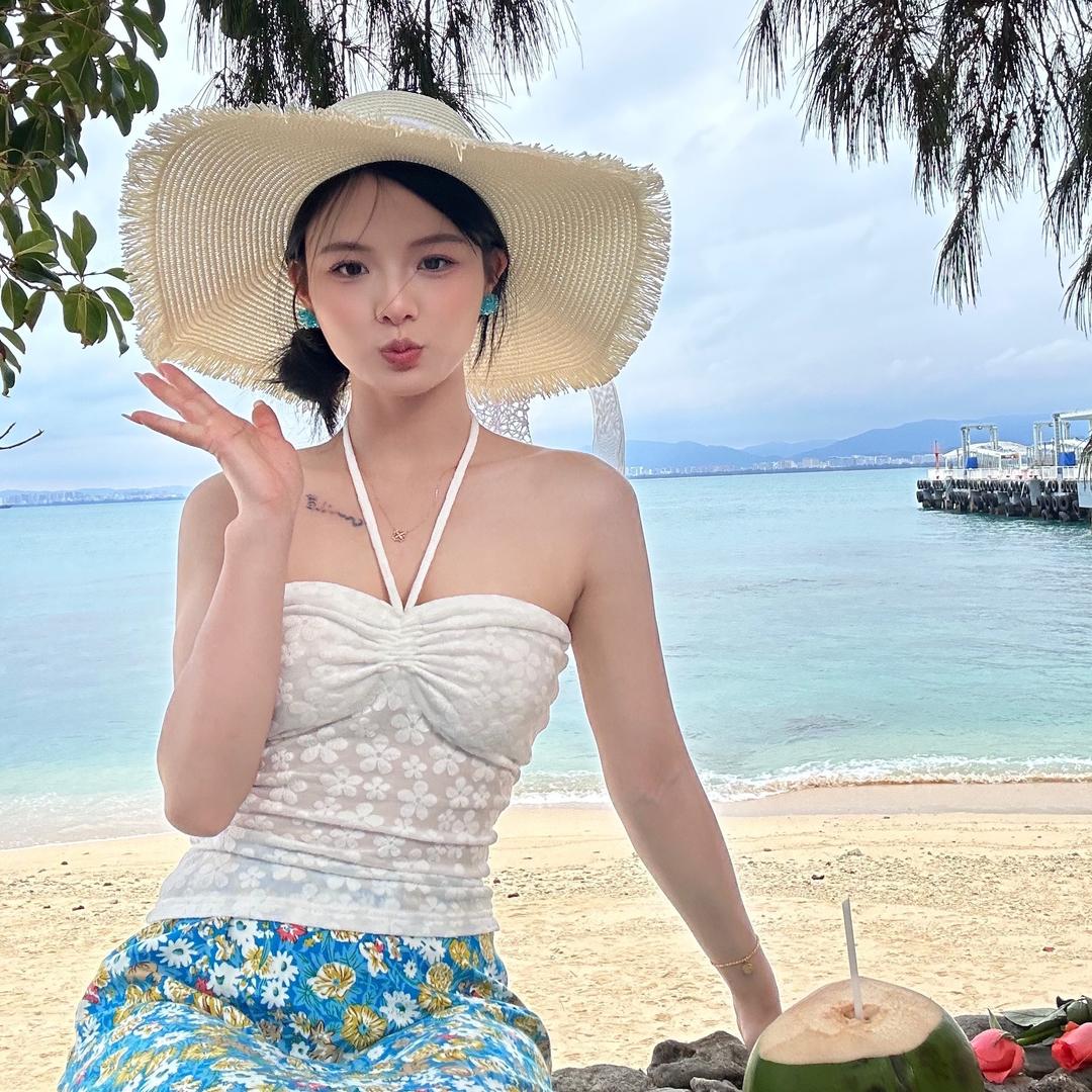 一只花花🌸