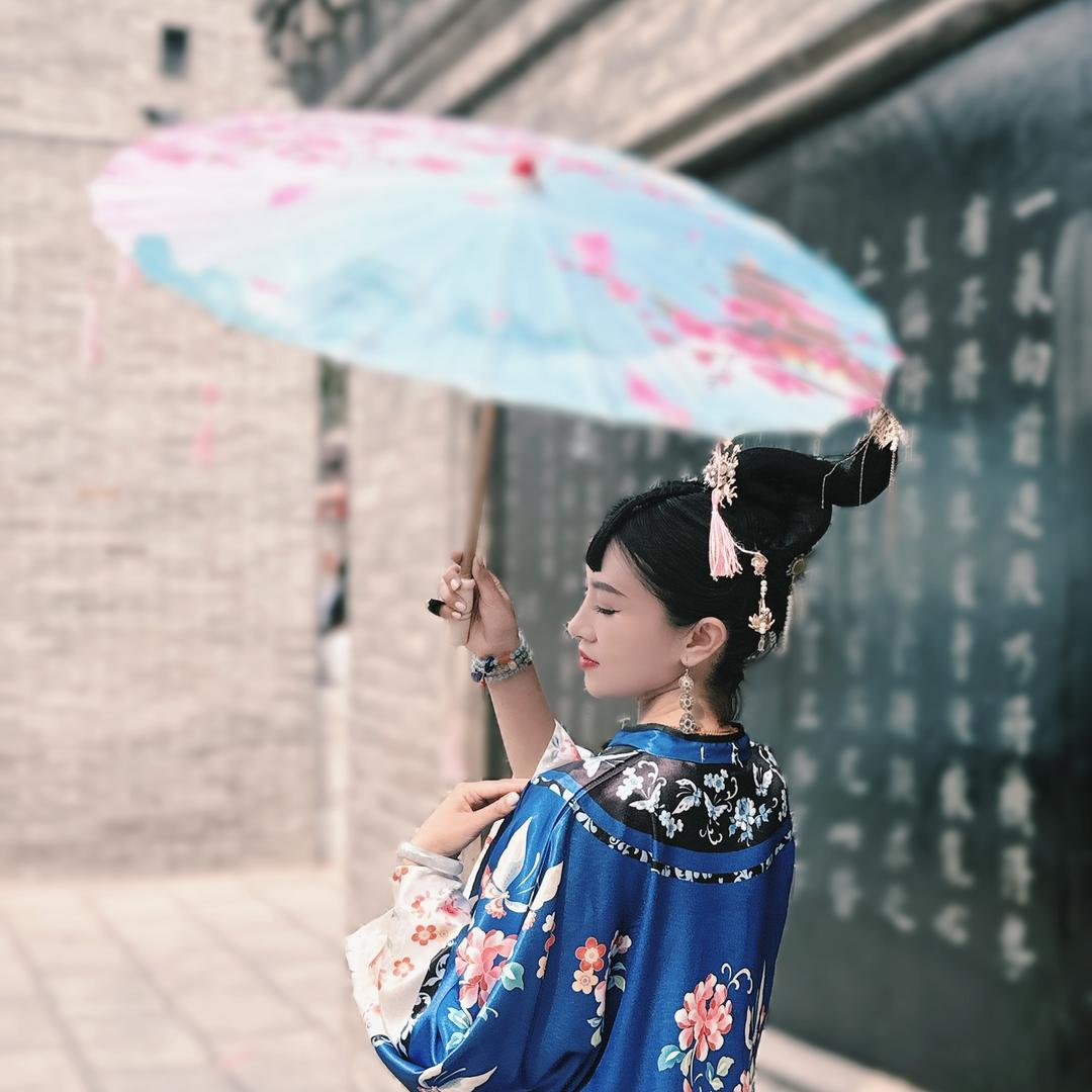 赵小娜（不知道该干啥）