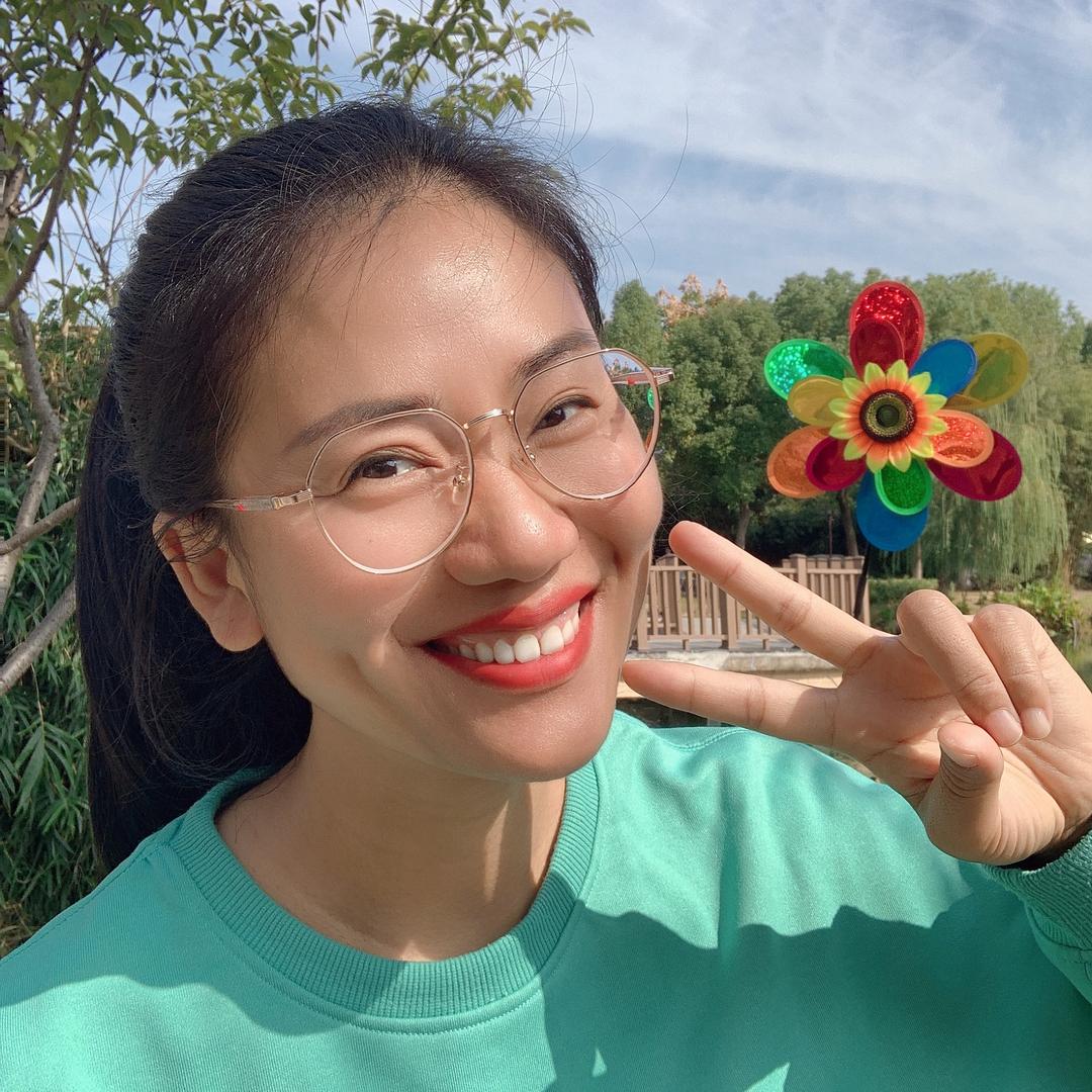 酒窝妹（卤力卤味匠）