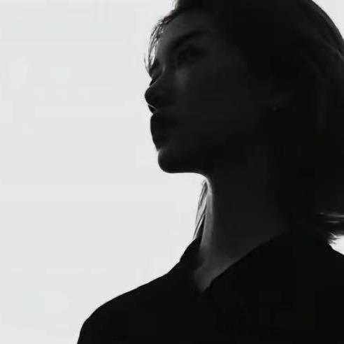 你的周周.🥀