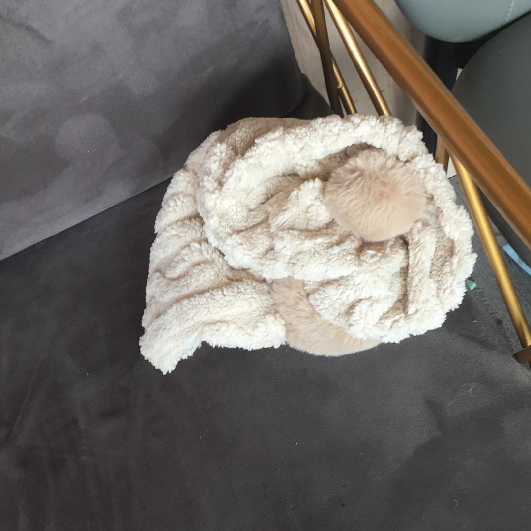 ༺ཌༀ耀ༀད༻