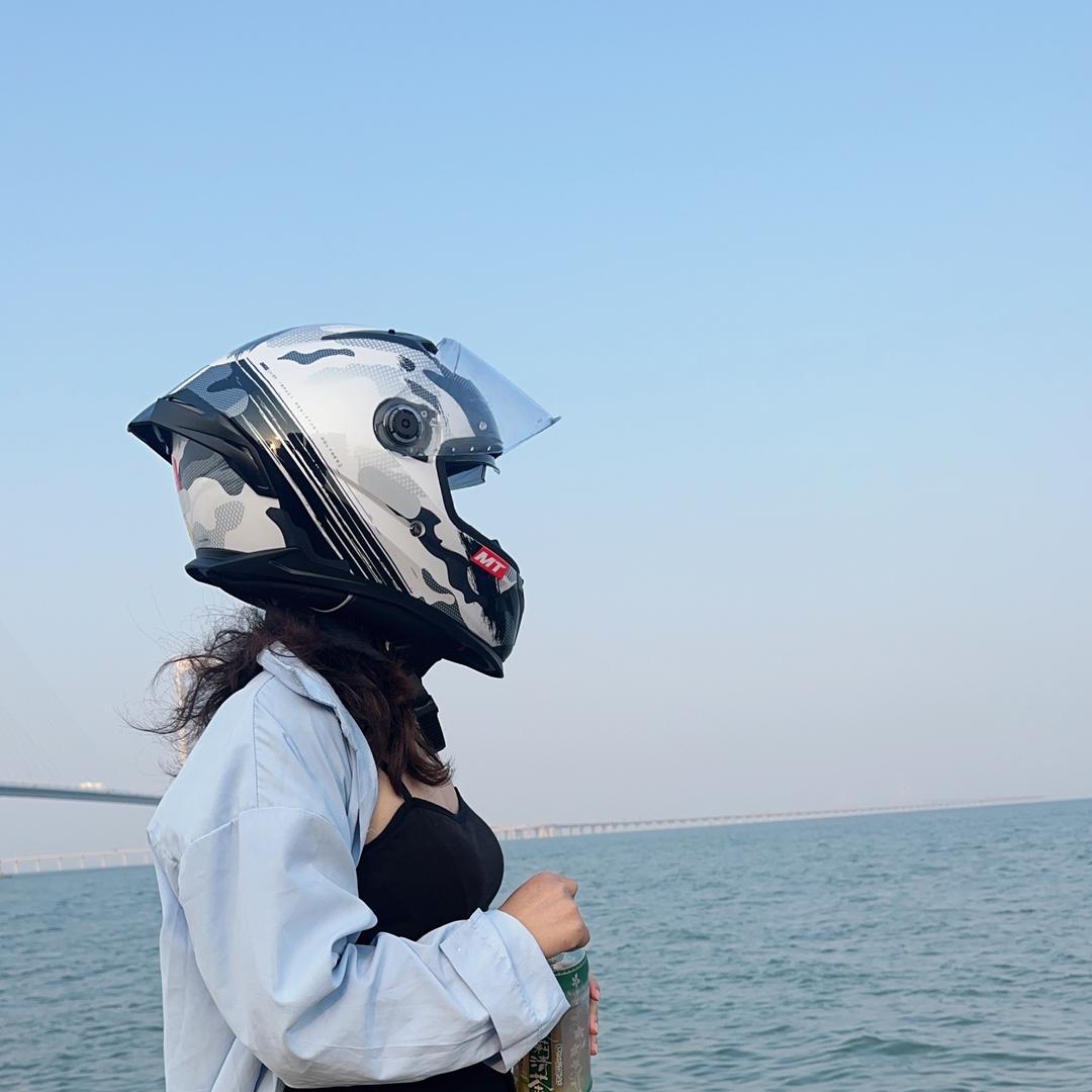 Y颜颜🏍️