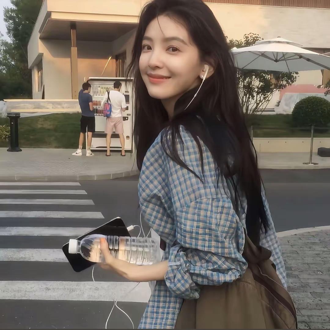 红太狼👑