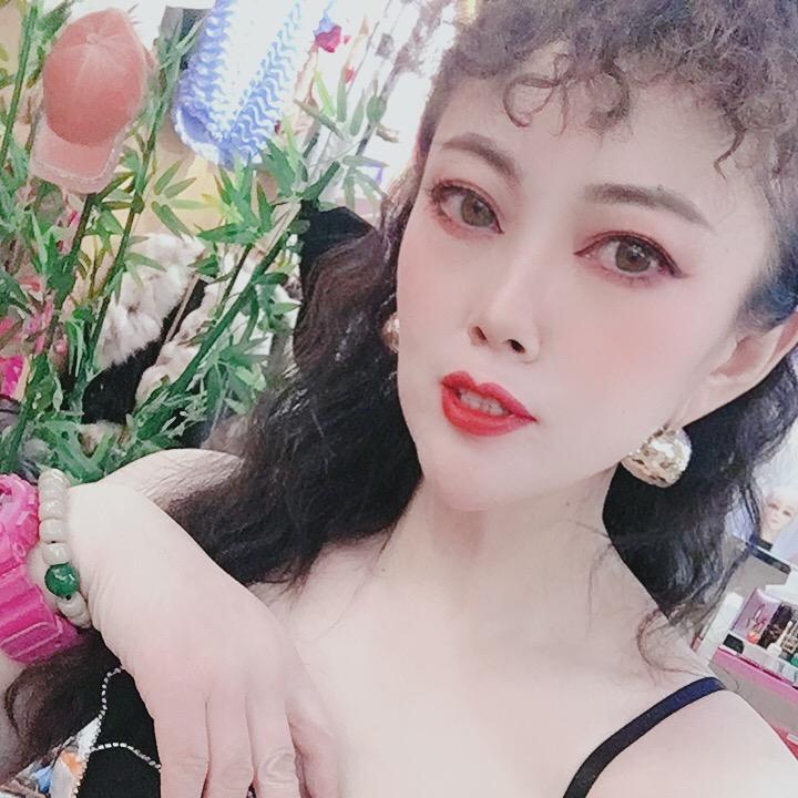 阳谷 大寺街 足尖舞 女子时尚女装👚