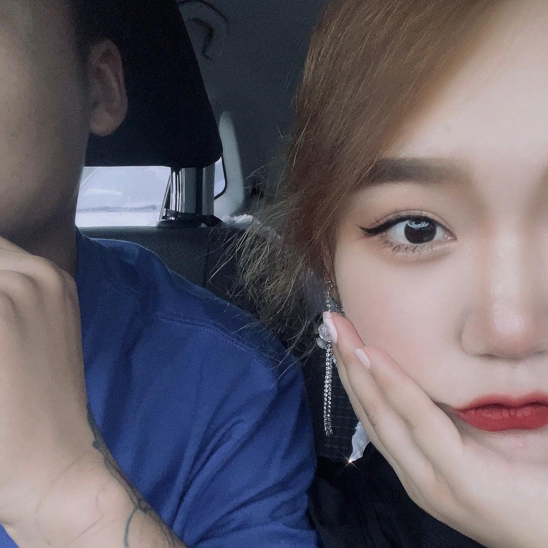 小张和小黄（努力赚钱版）