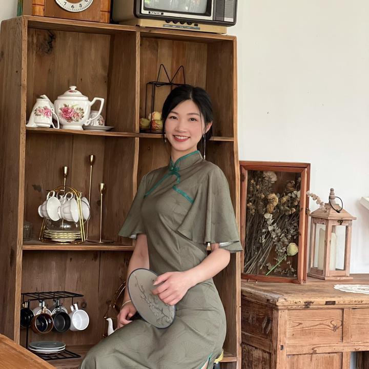 玲子呀