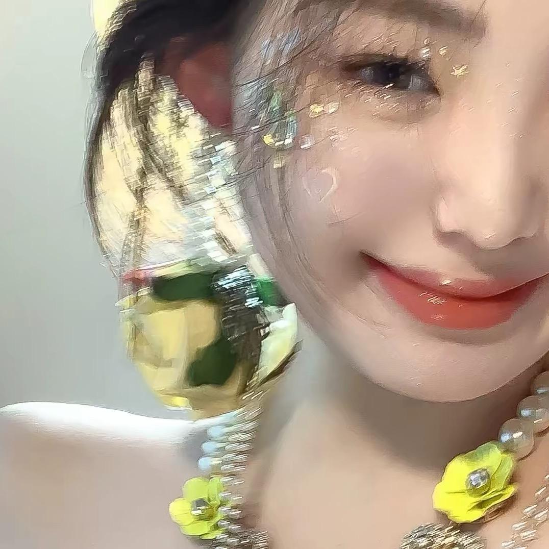 肆肆