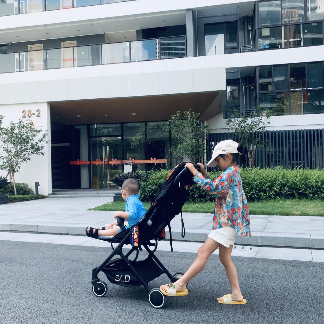 大美流云美妆臻选