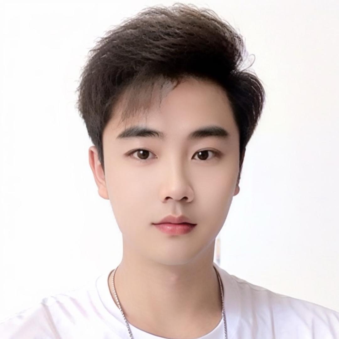小万砥砺前行