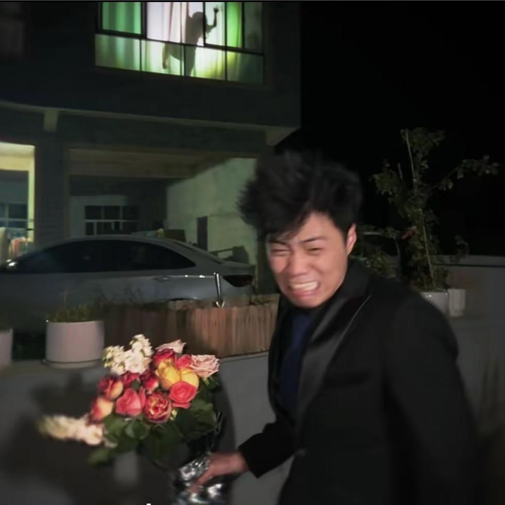 磨平棱角的正方体。。。