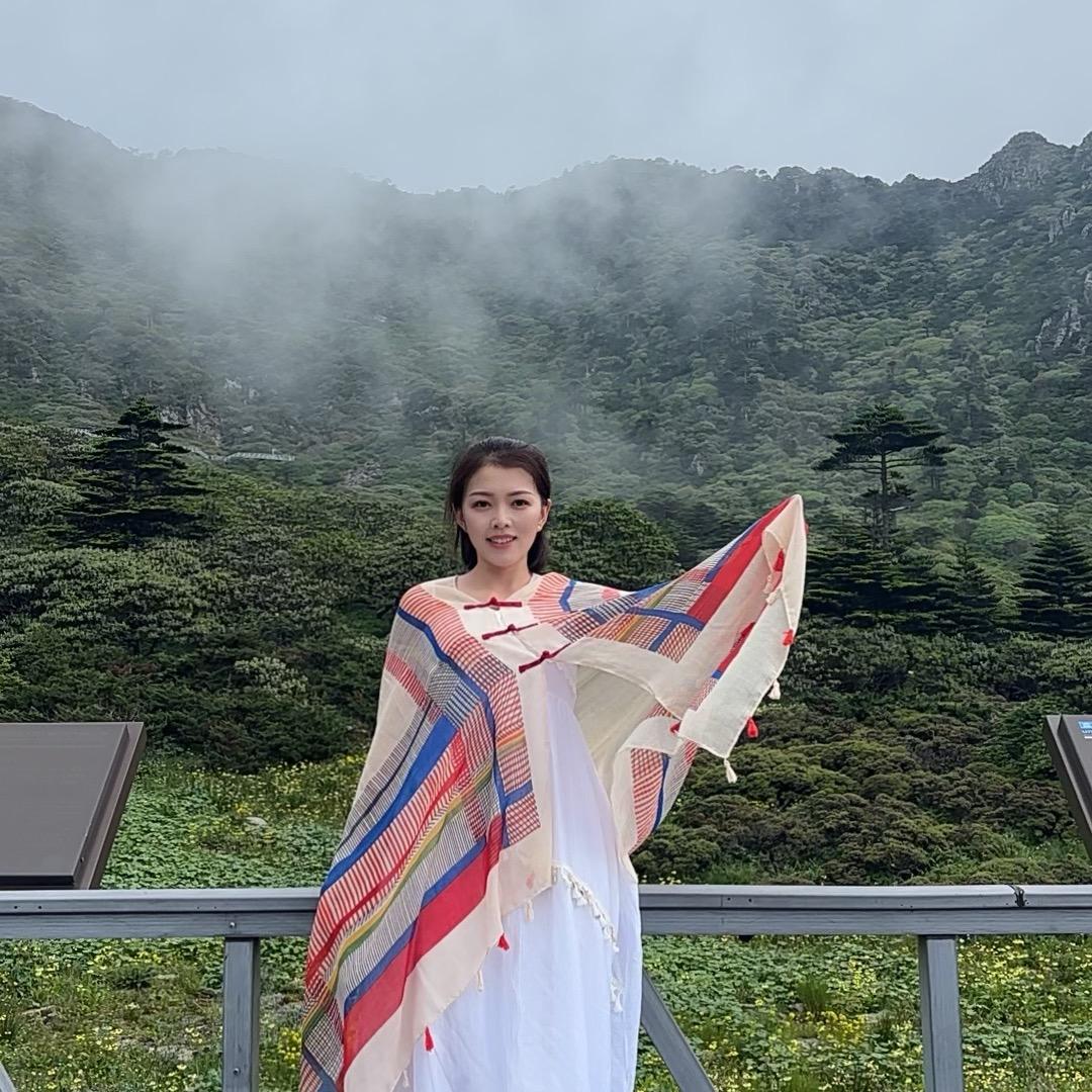 廾   匸