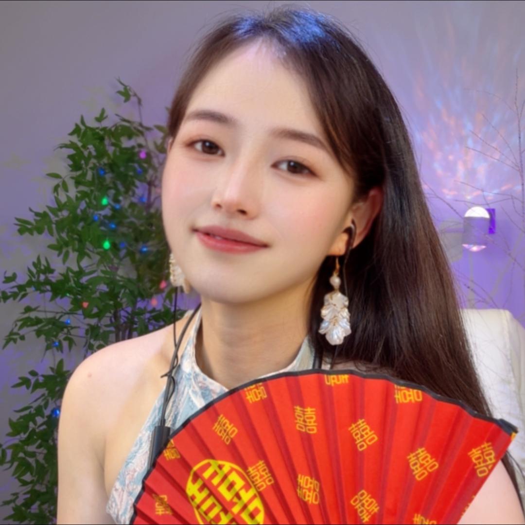 范范 手舞