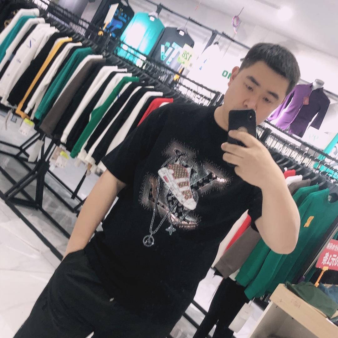 自贡东哥一线品牌折扣