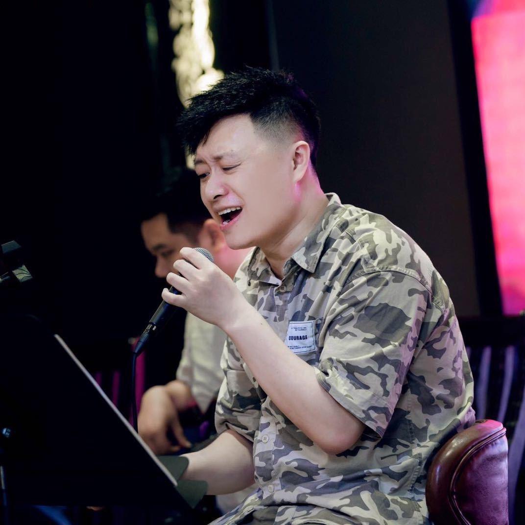 小翻哥