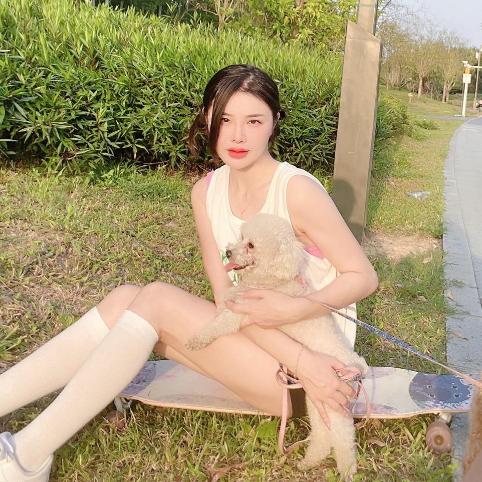 安橘拉婴儿