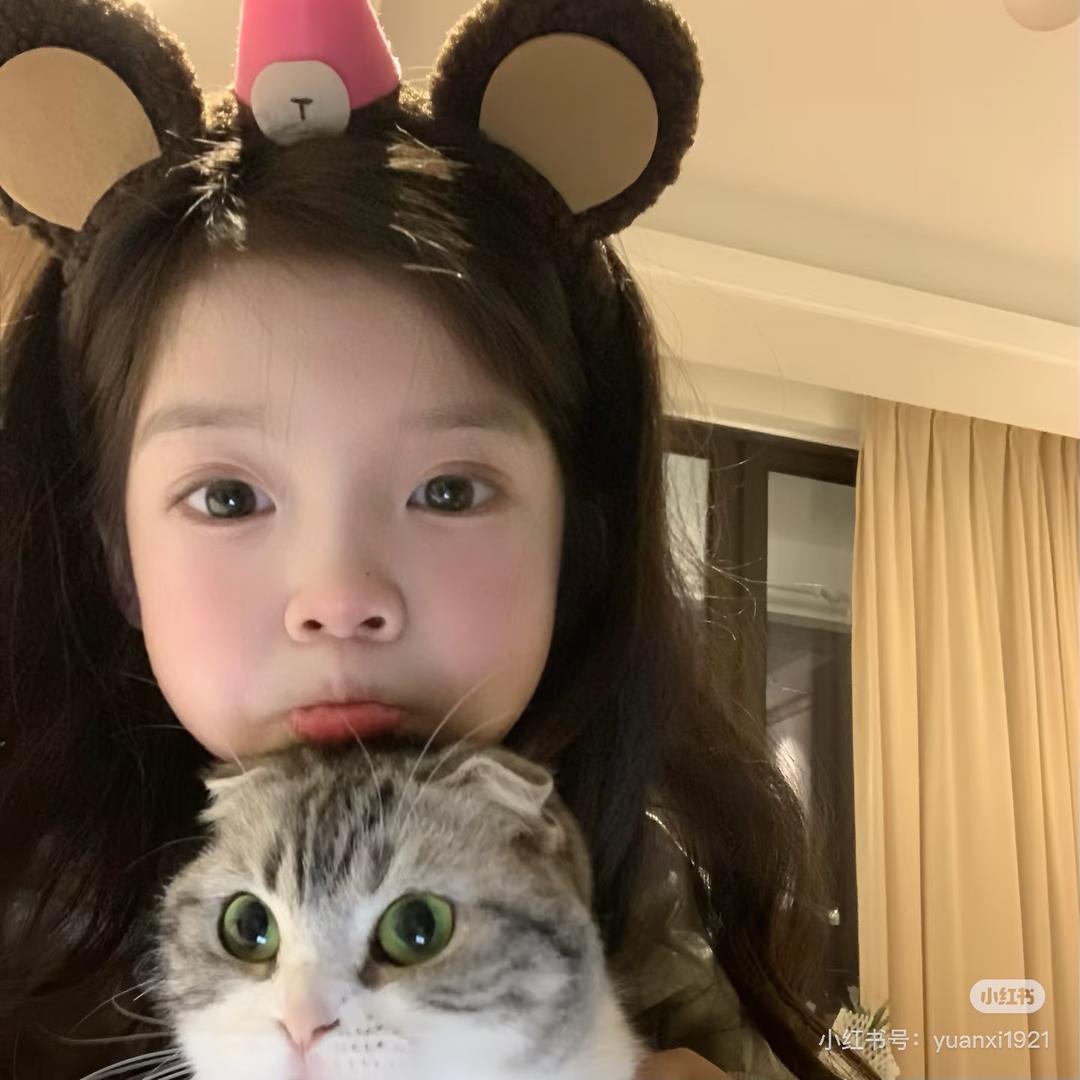 她