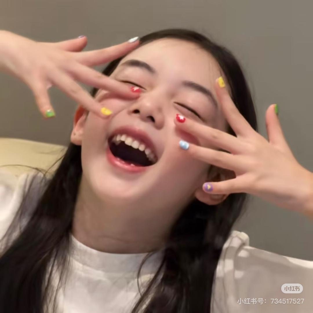 哩哩💗