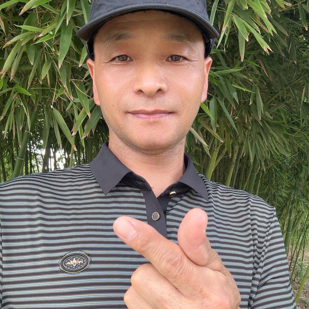 白哥（每天上午8点10分）