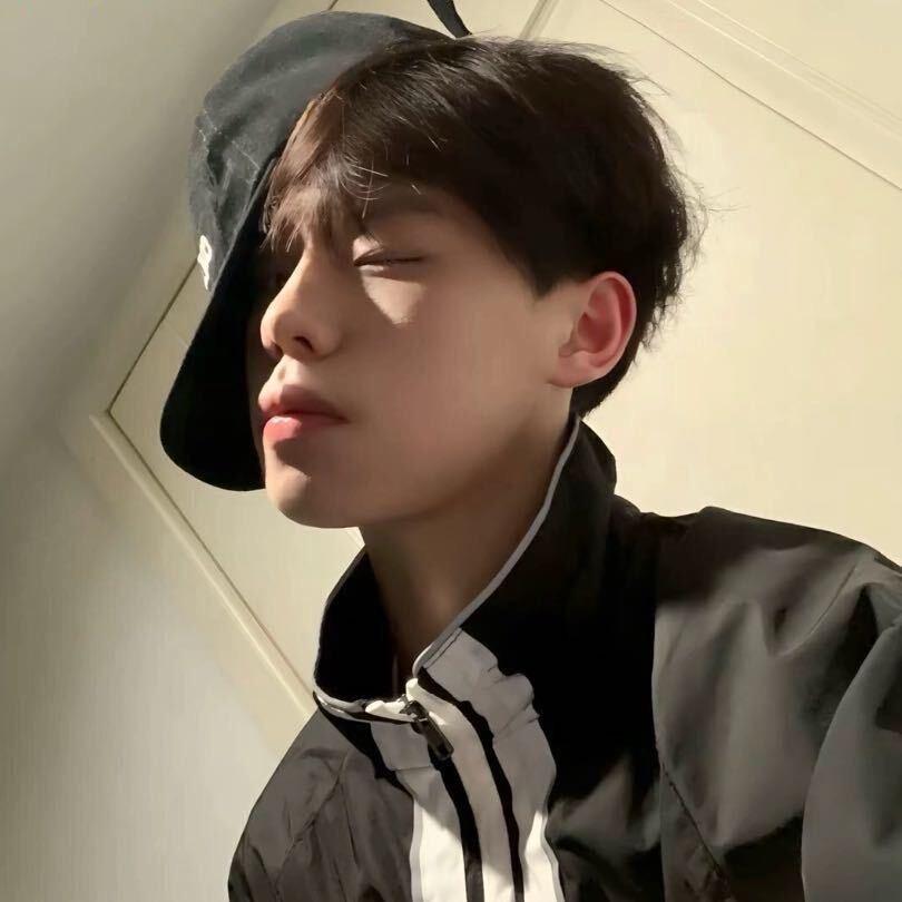 ㅤㅤ  ￰ㅤㅤㅤㅤ ㅤㅤ