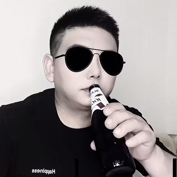 🎵跑调哥🎵🎤