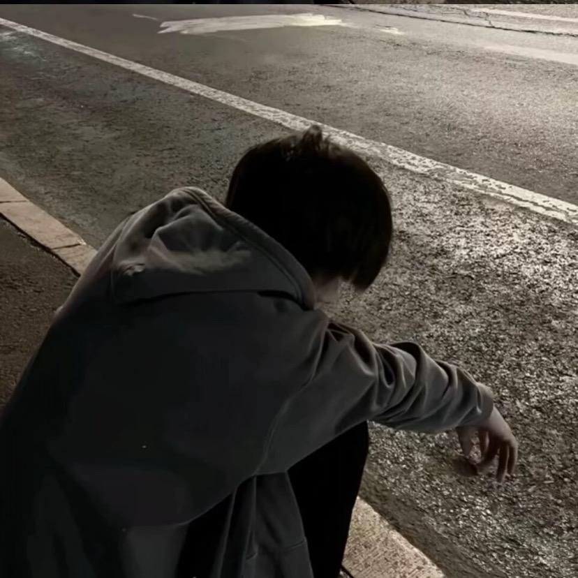 不爱叹话.