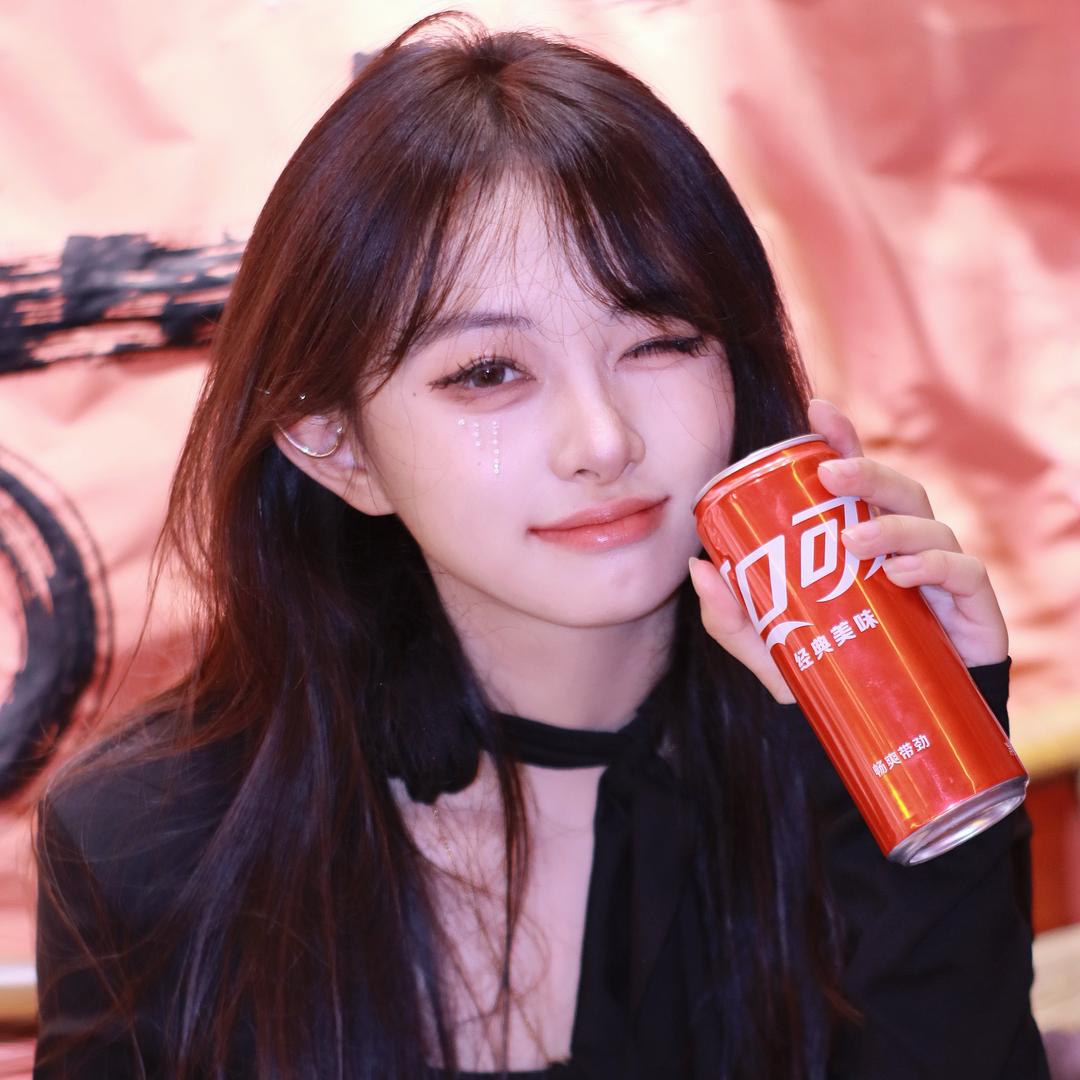 星星会发光🌟