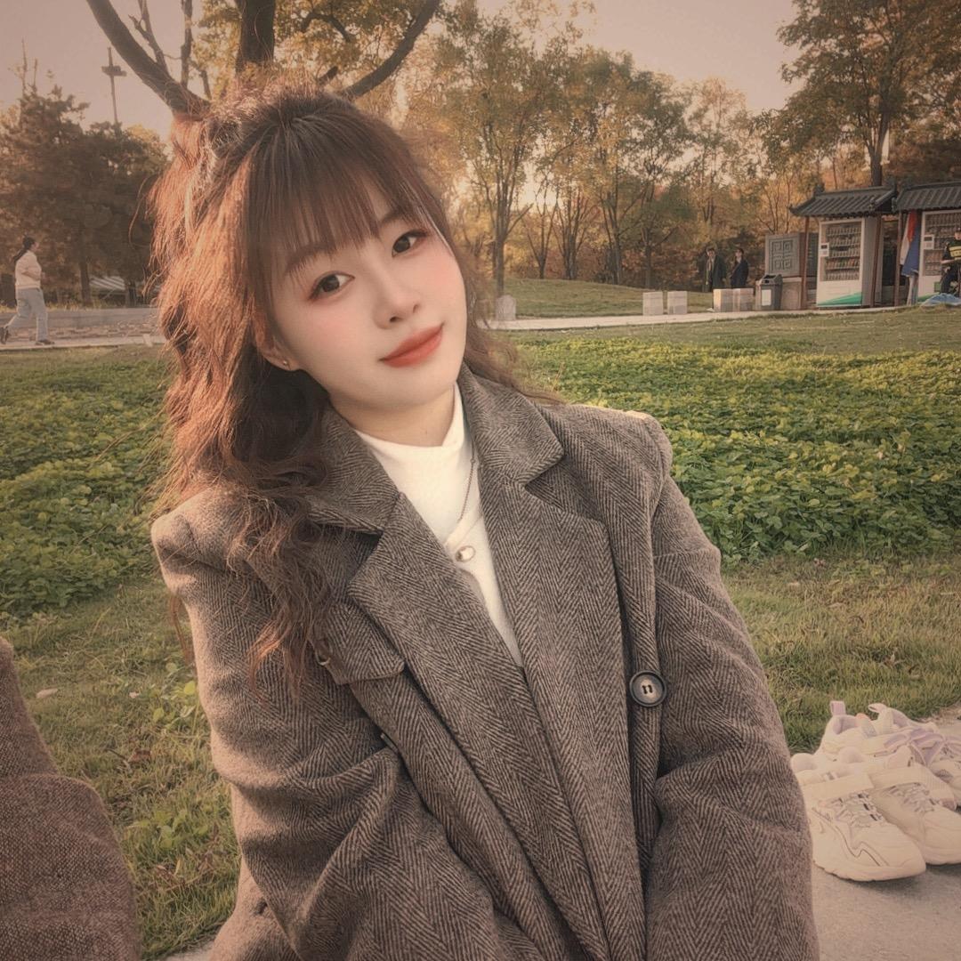 薄荷爱吃可乐糖🍬