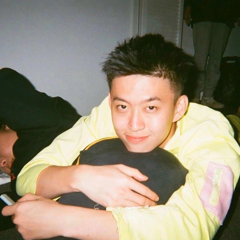010服饰